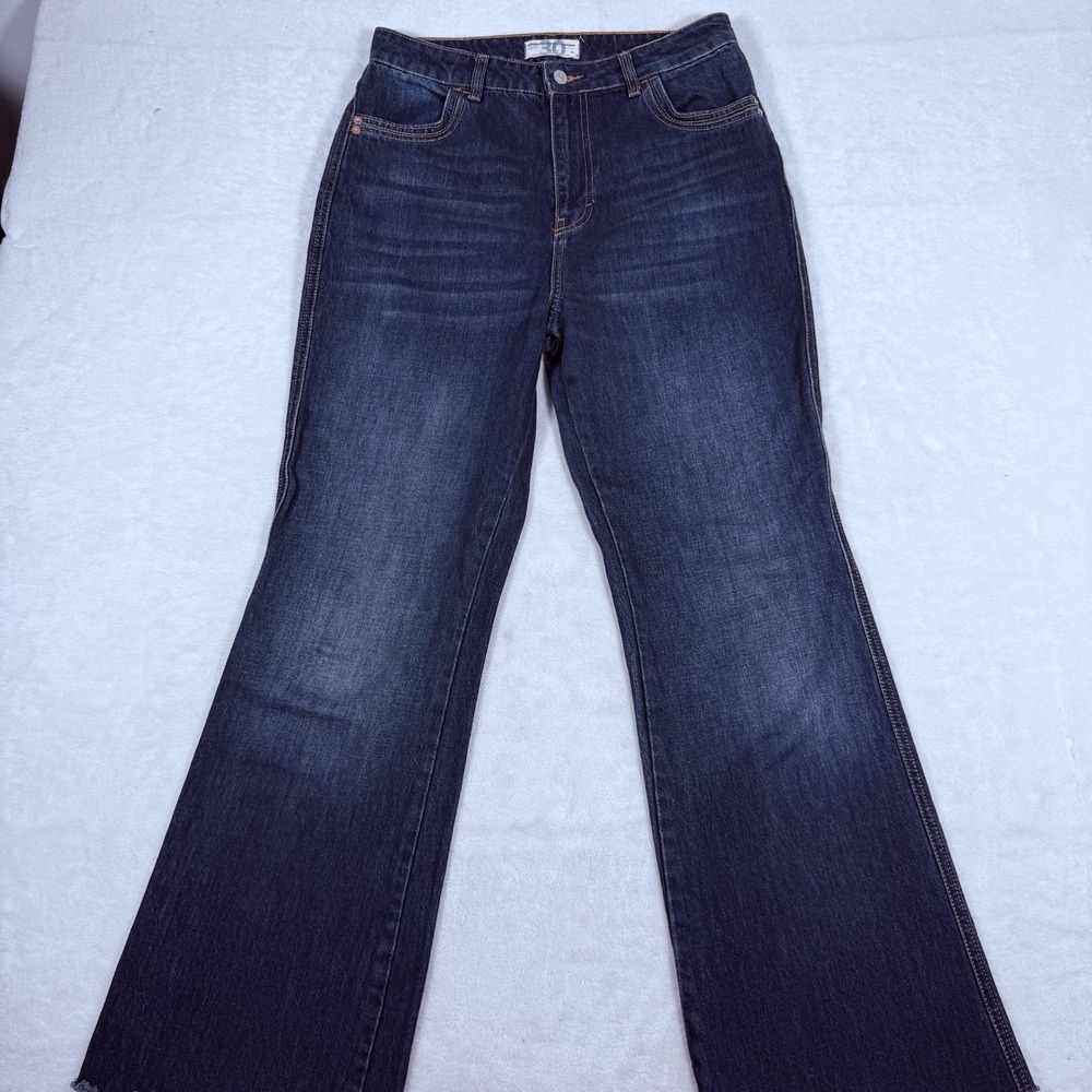 We The Free Blue Denim Button Fly Jeans Women's Size 30 Frayed Hem Wide Leg - Picture 2 of 8